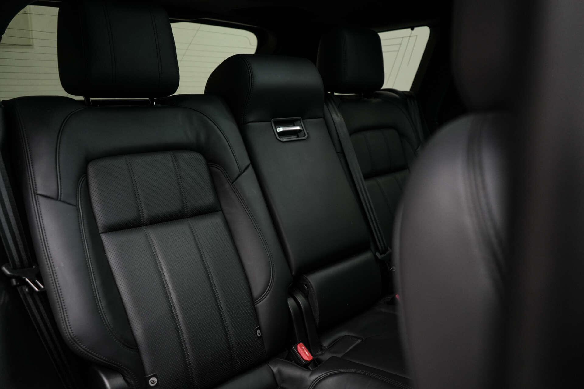 Land Rover Range Rover Sport view 19