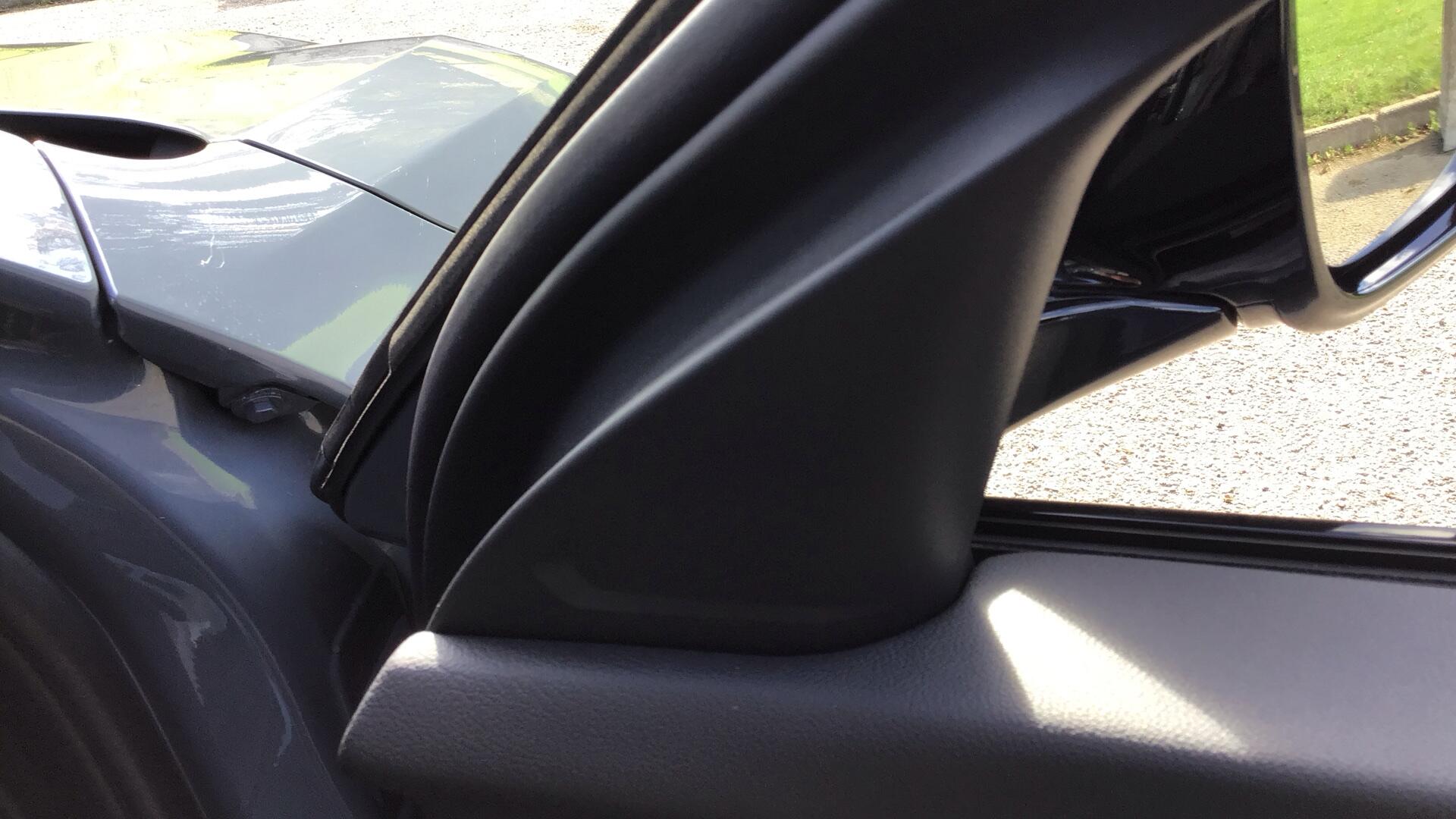 BMW 1 Series view 20