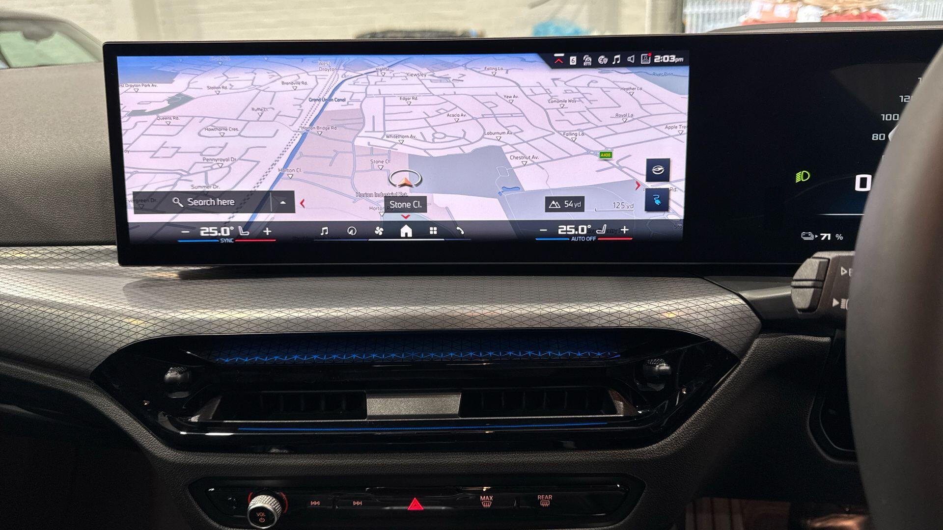 BMW I4 view 8