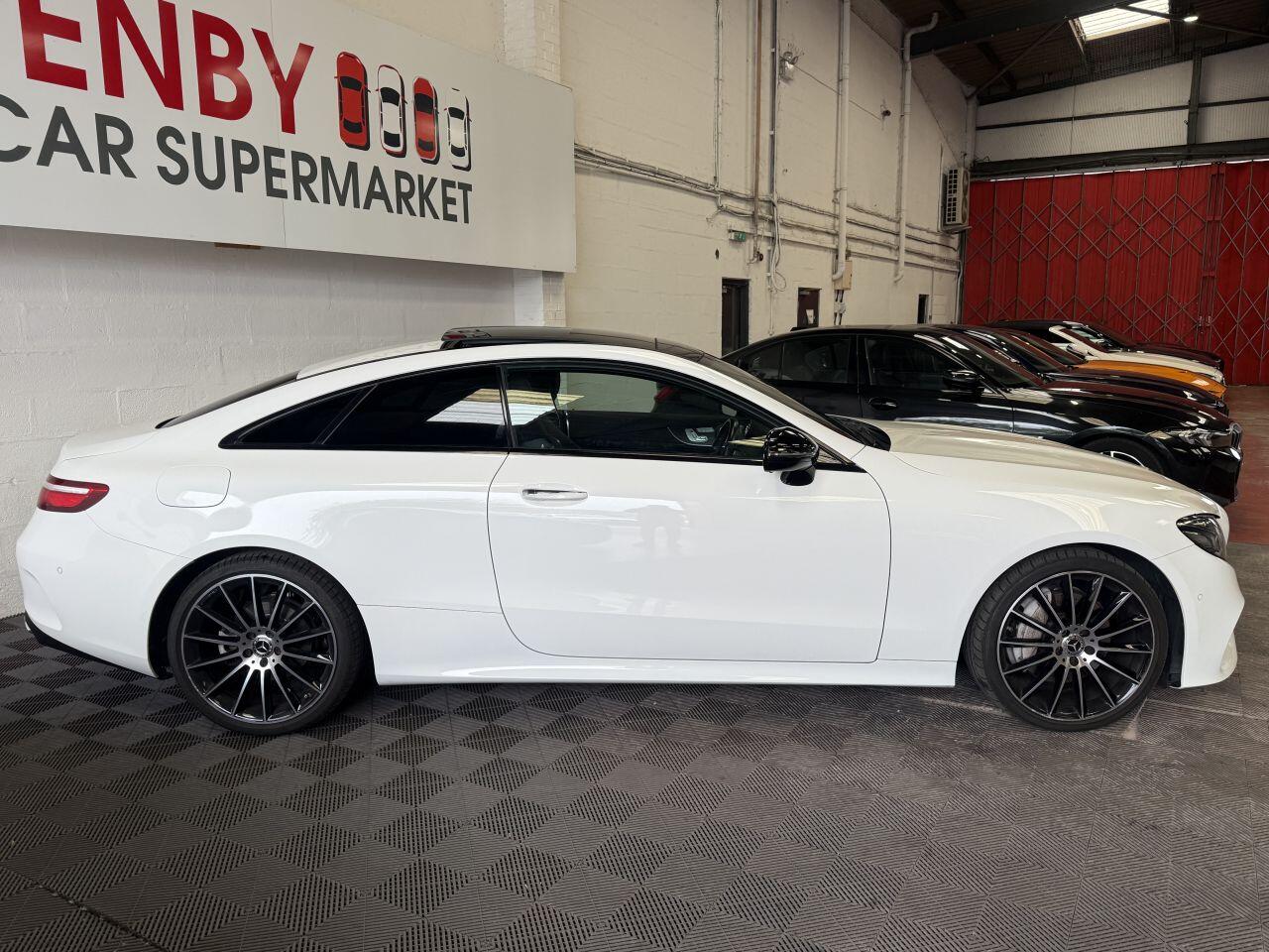 Mercedes-Benz E Class view 11