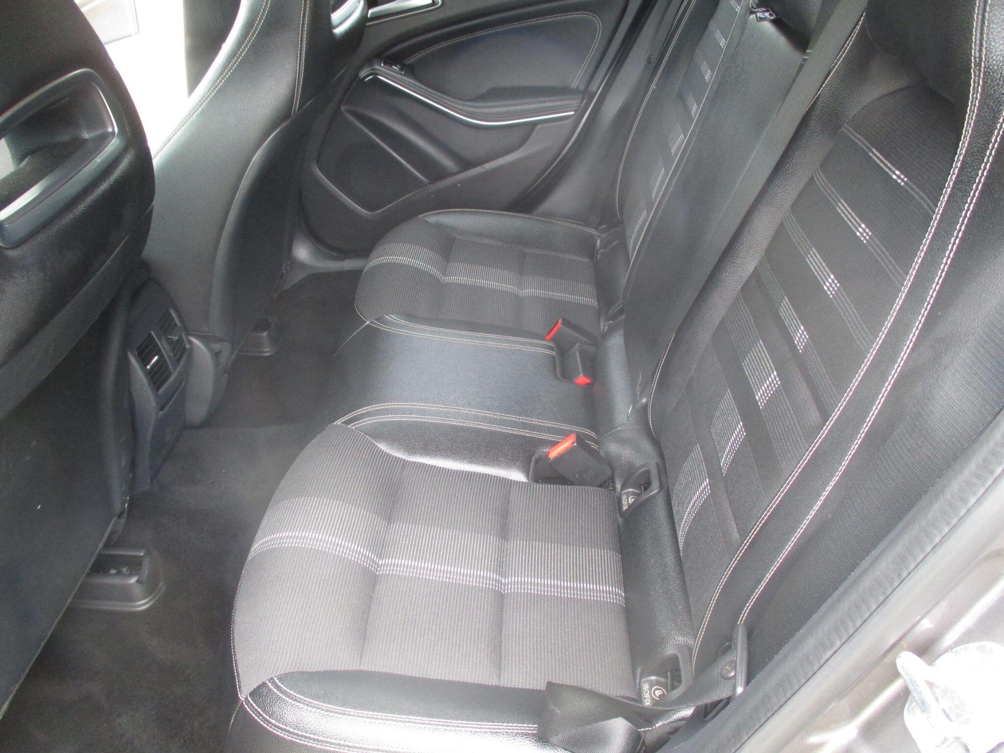 Mercedes-Benz A-Class view 31