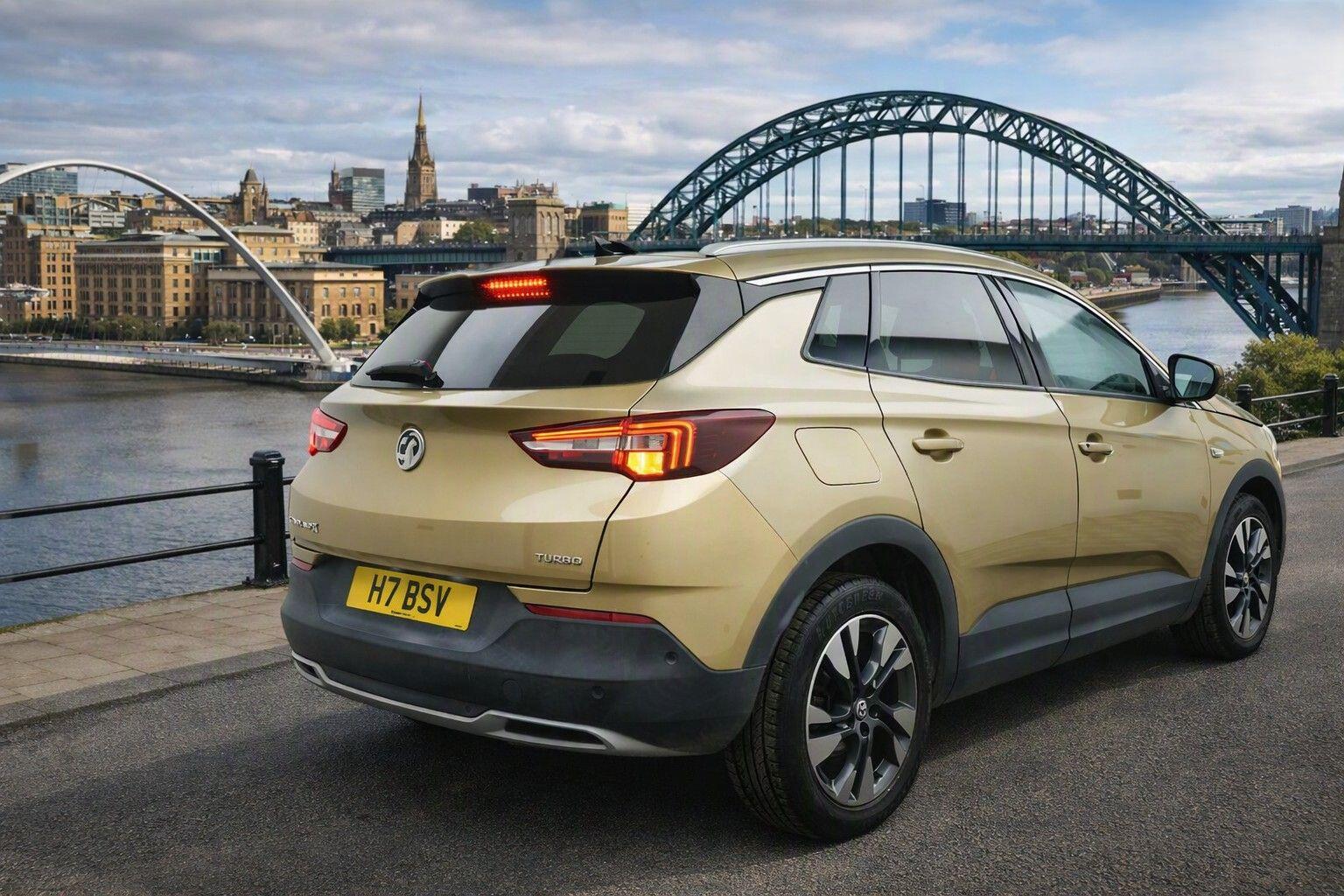 Vauxhall Grandland X view 2