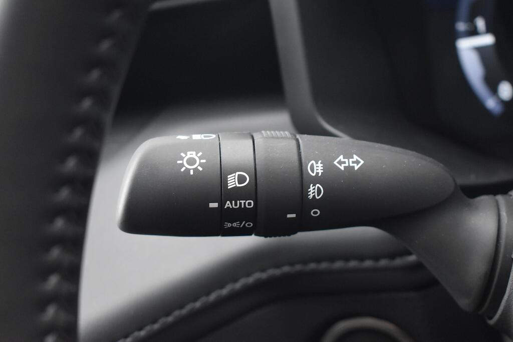Toyota Hilux view 48