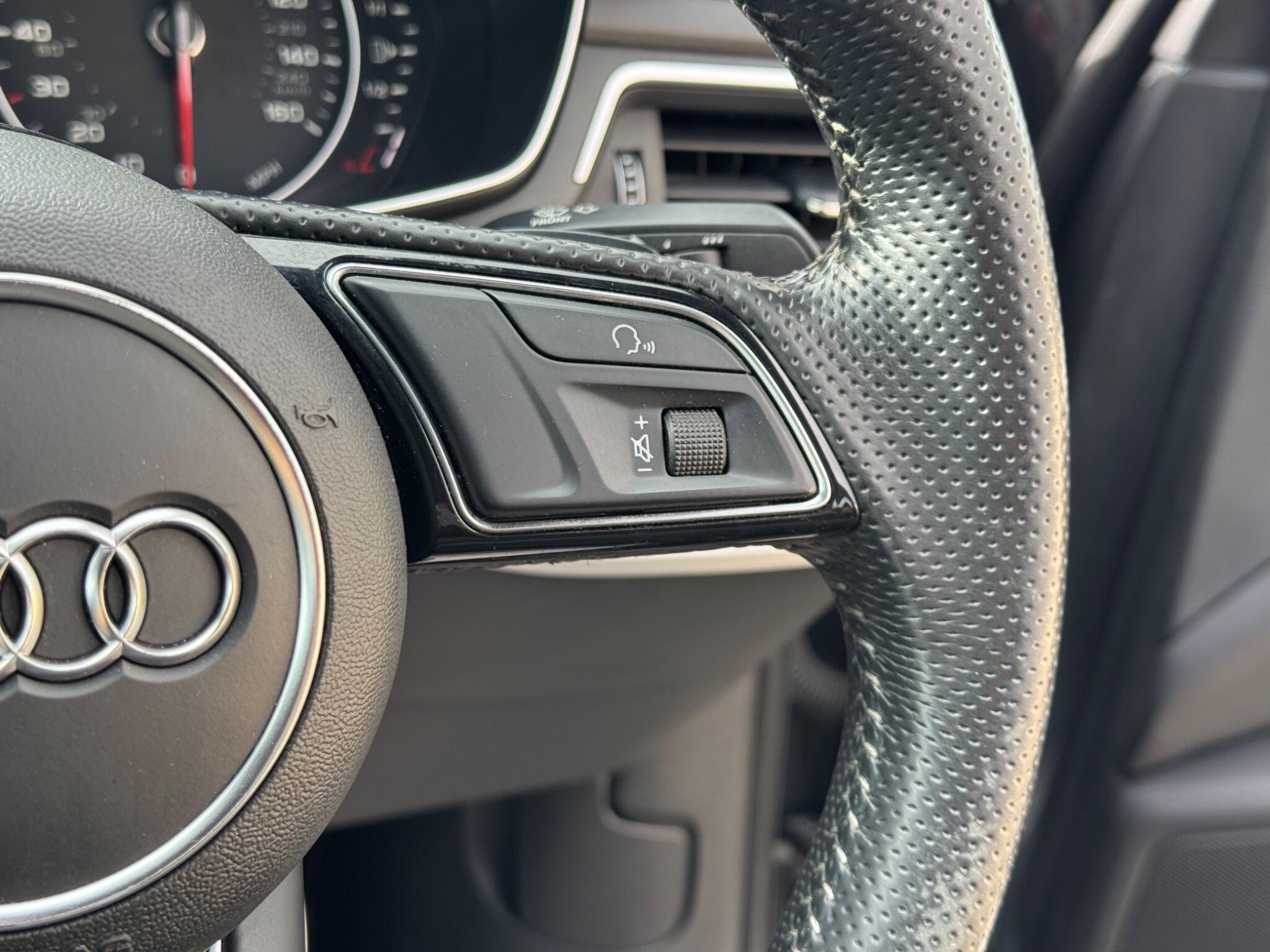 Audi A4 view 18