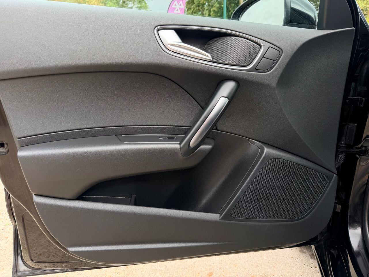 Audi A1 view 22