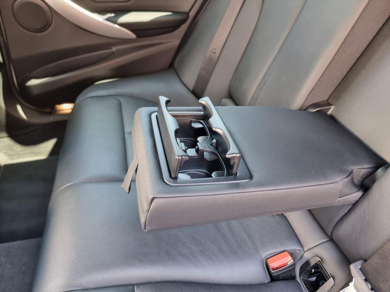 BMW 3 Series view 55