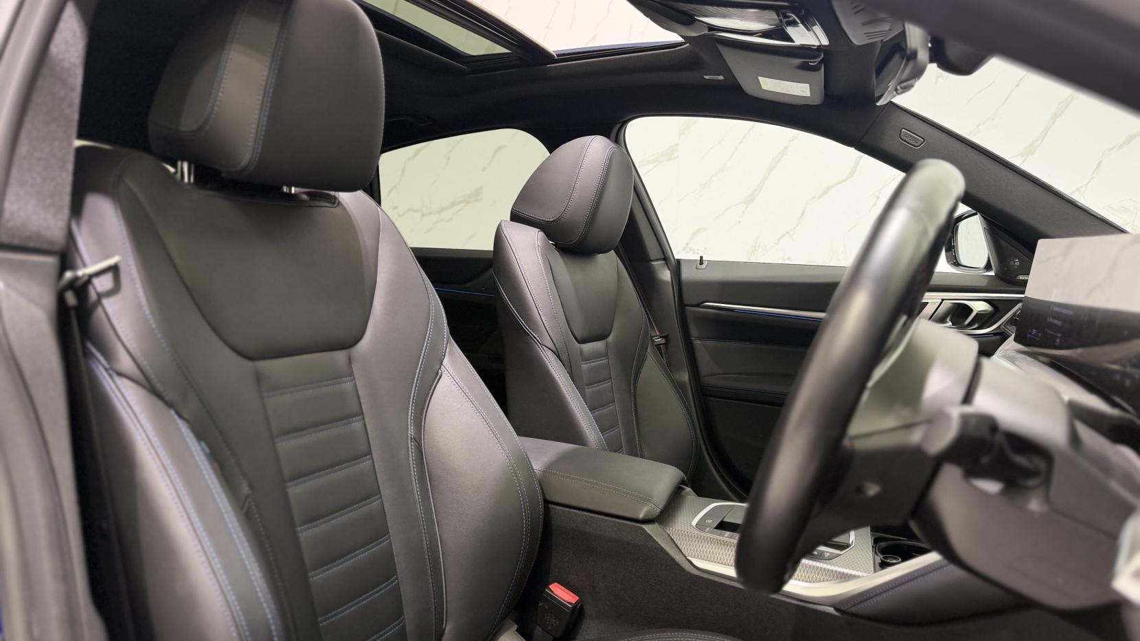 BMW i4 view 3
