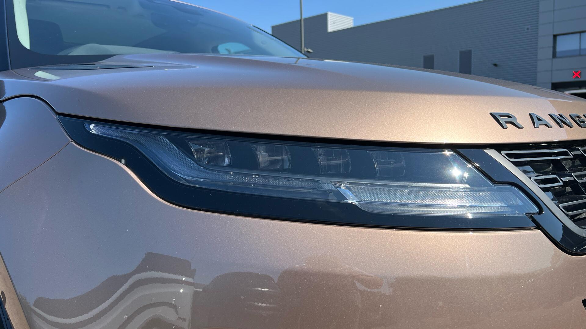 Land Rover Range Rover Evoque view 20