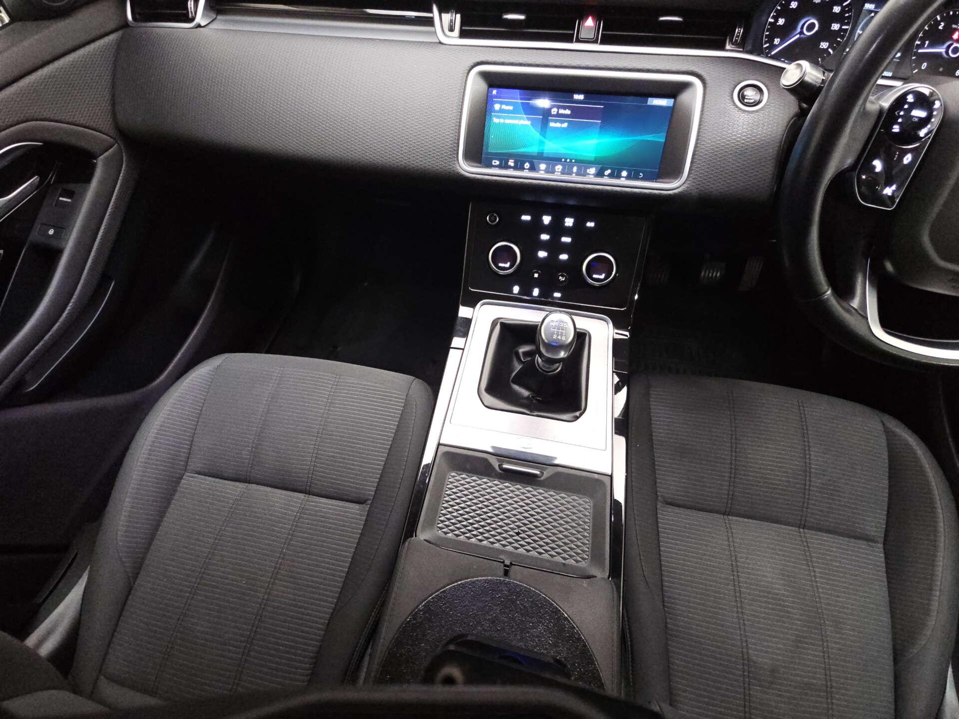 Land Rover Range Rover Evoque view 9