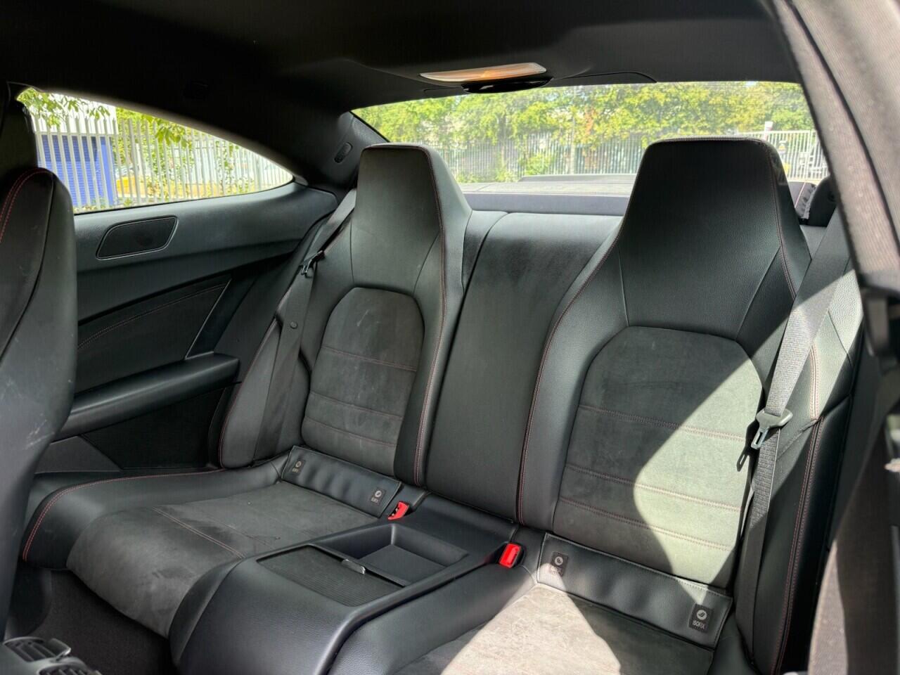 Mercedes-Benz C Class view 25
