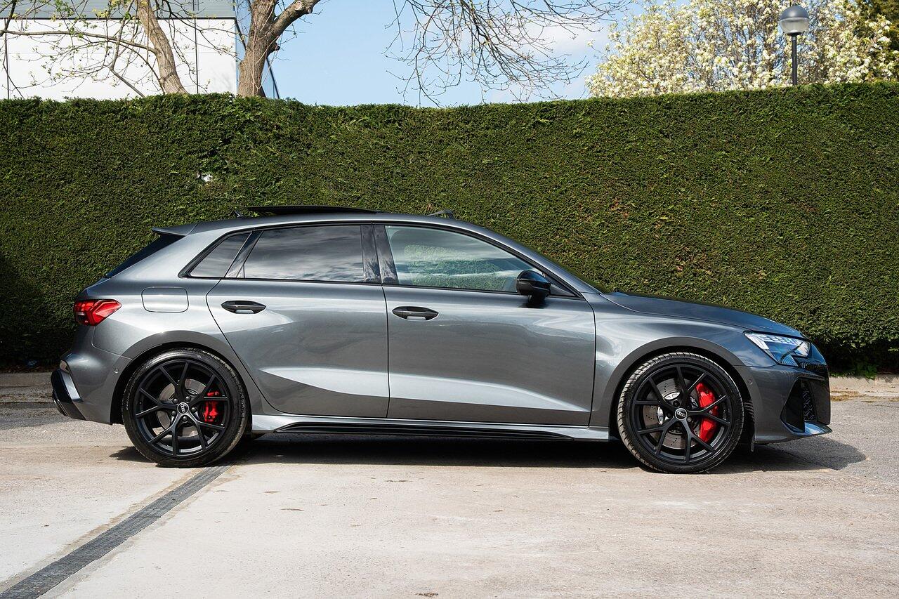 Audi RS3 view 6