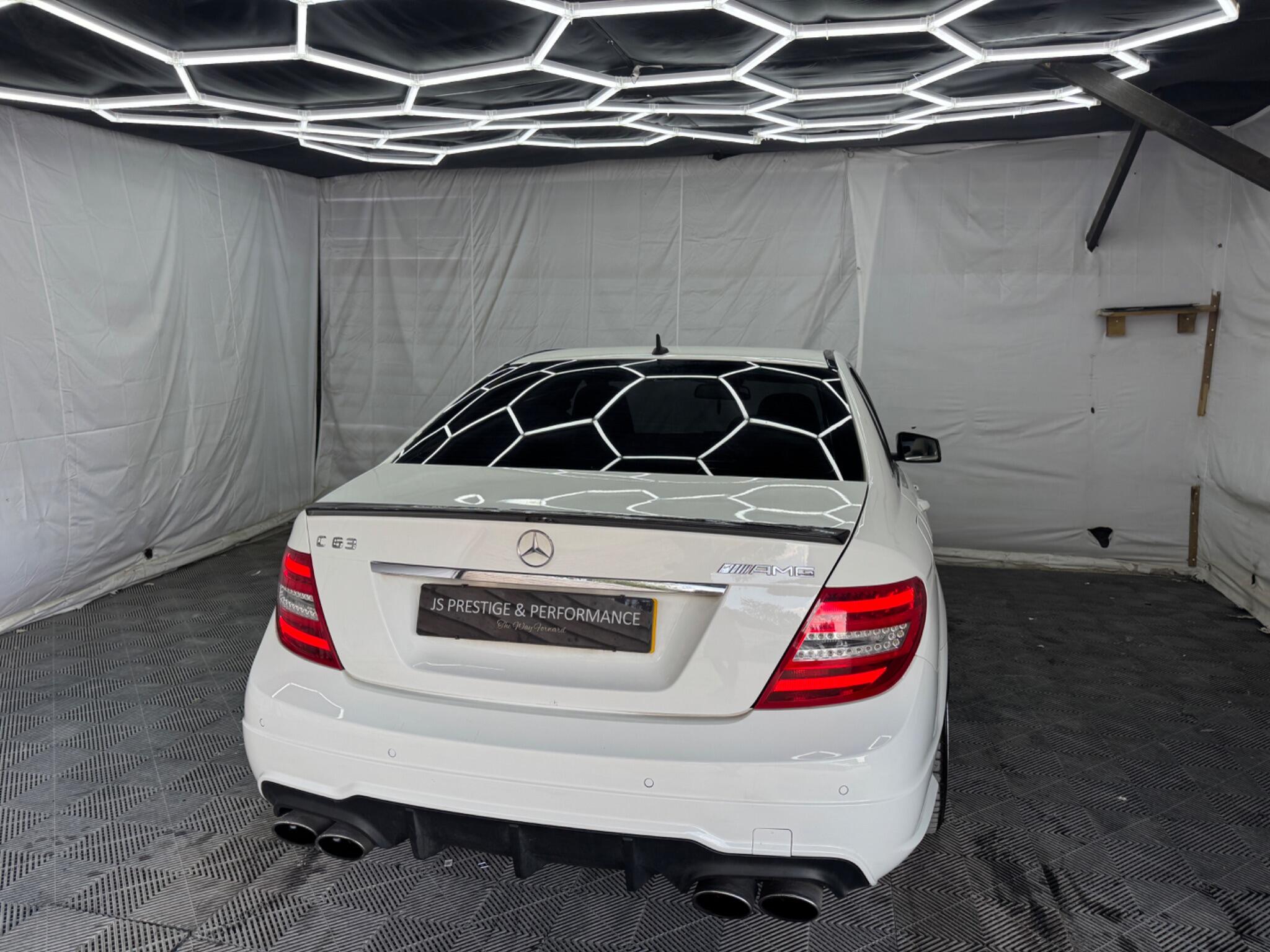 Mercedes-Benz C Class view 10