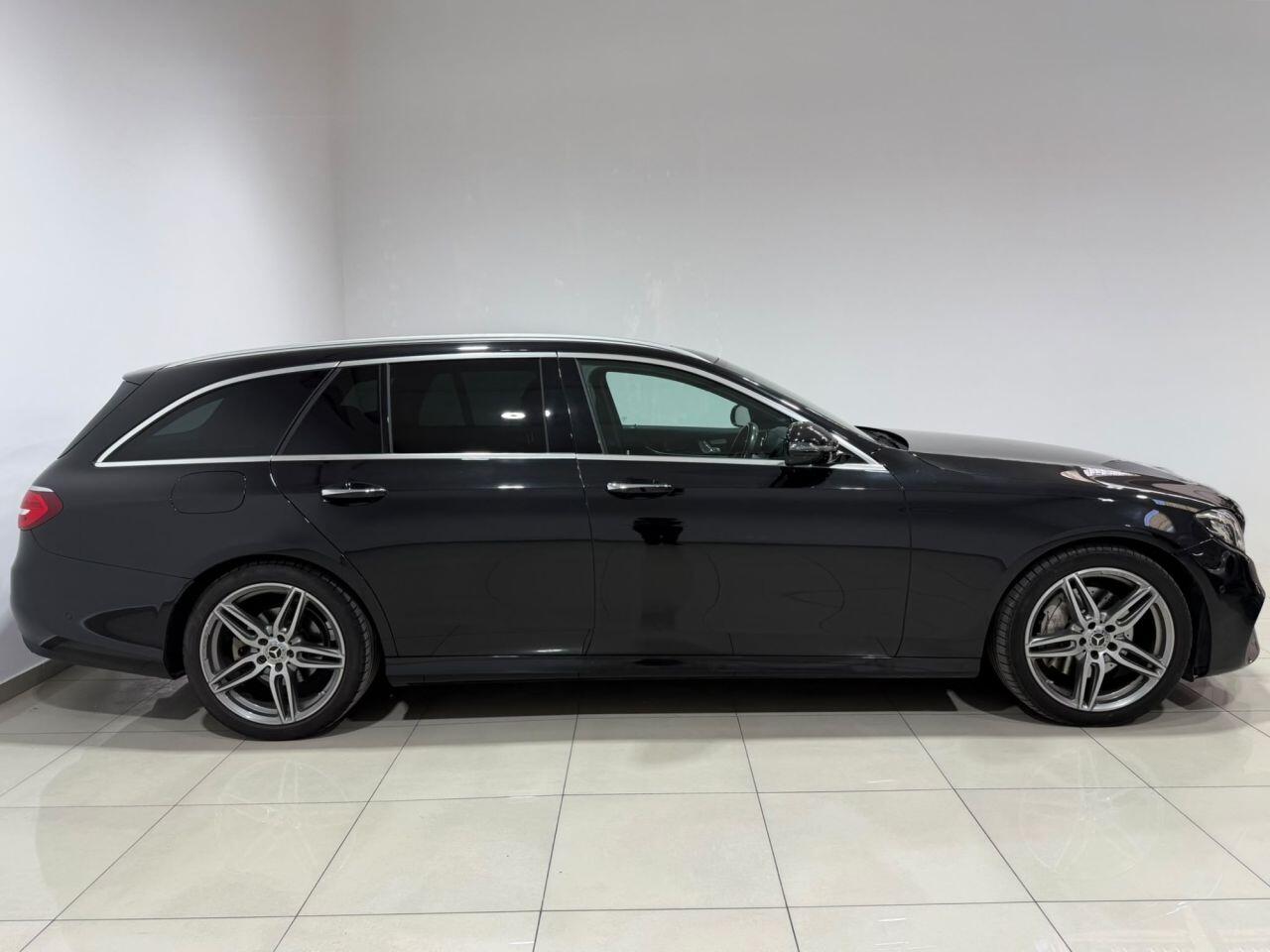 Mercedes-Benz E-Class view 11