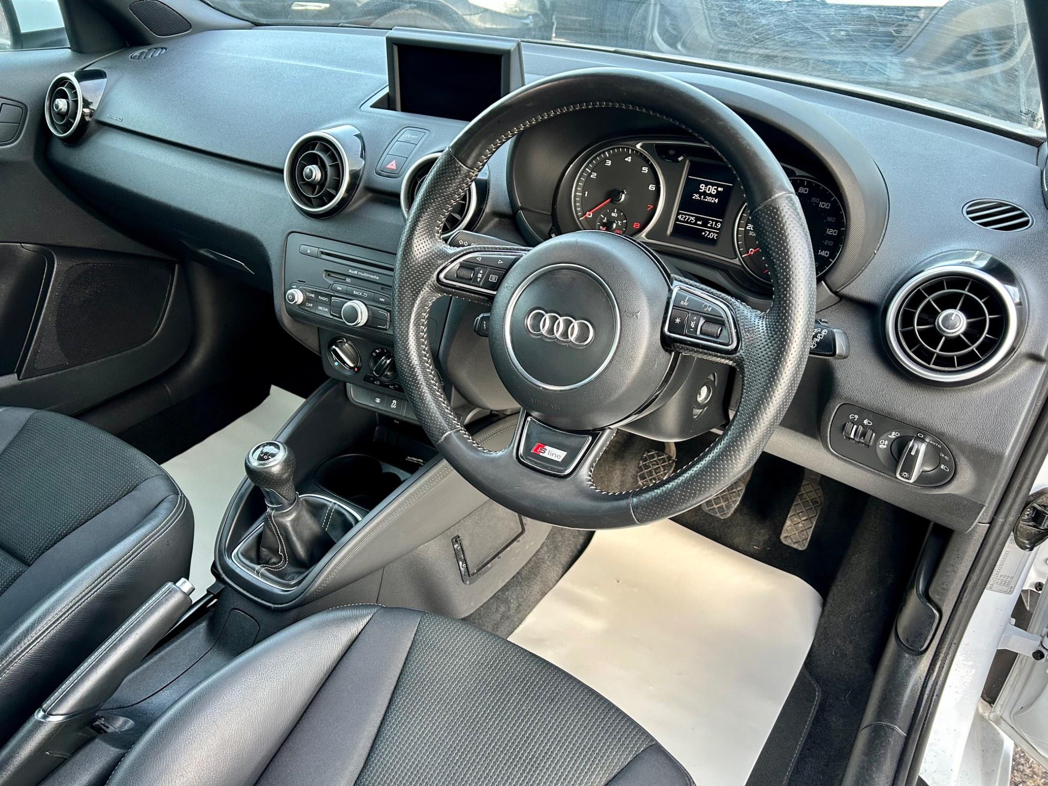 Audi A1 view 12