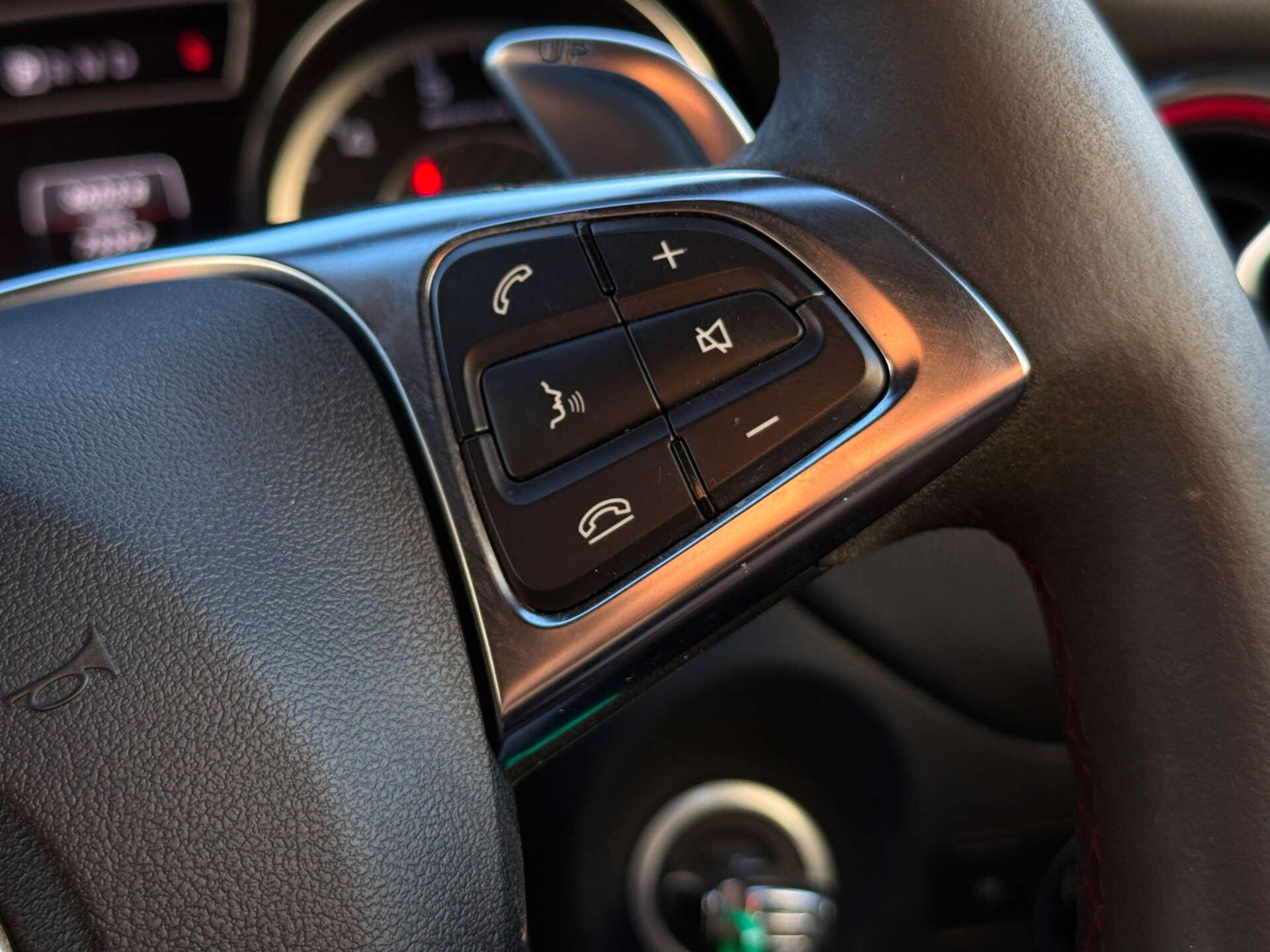 Mercedes-Benz Cla view 48