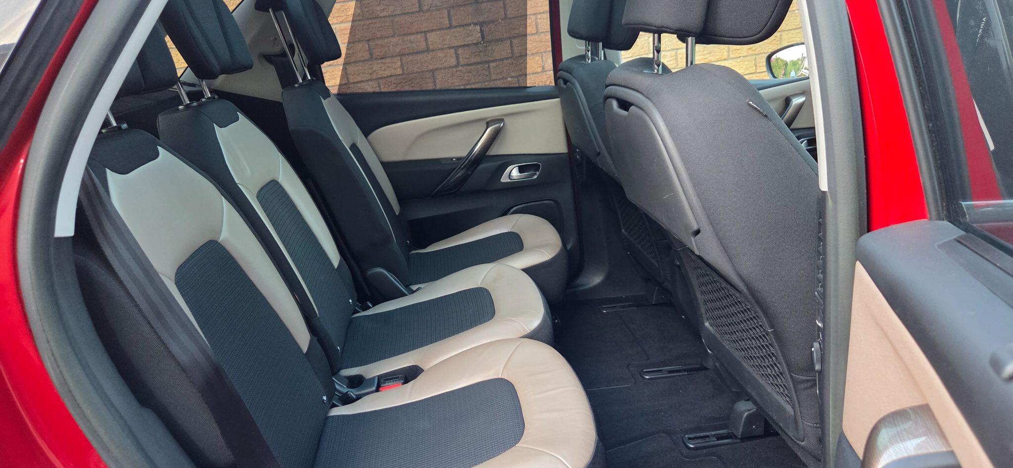 Citroen C4 Picasso view 40