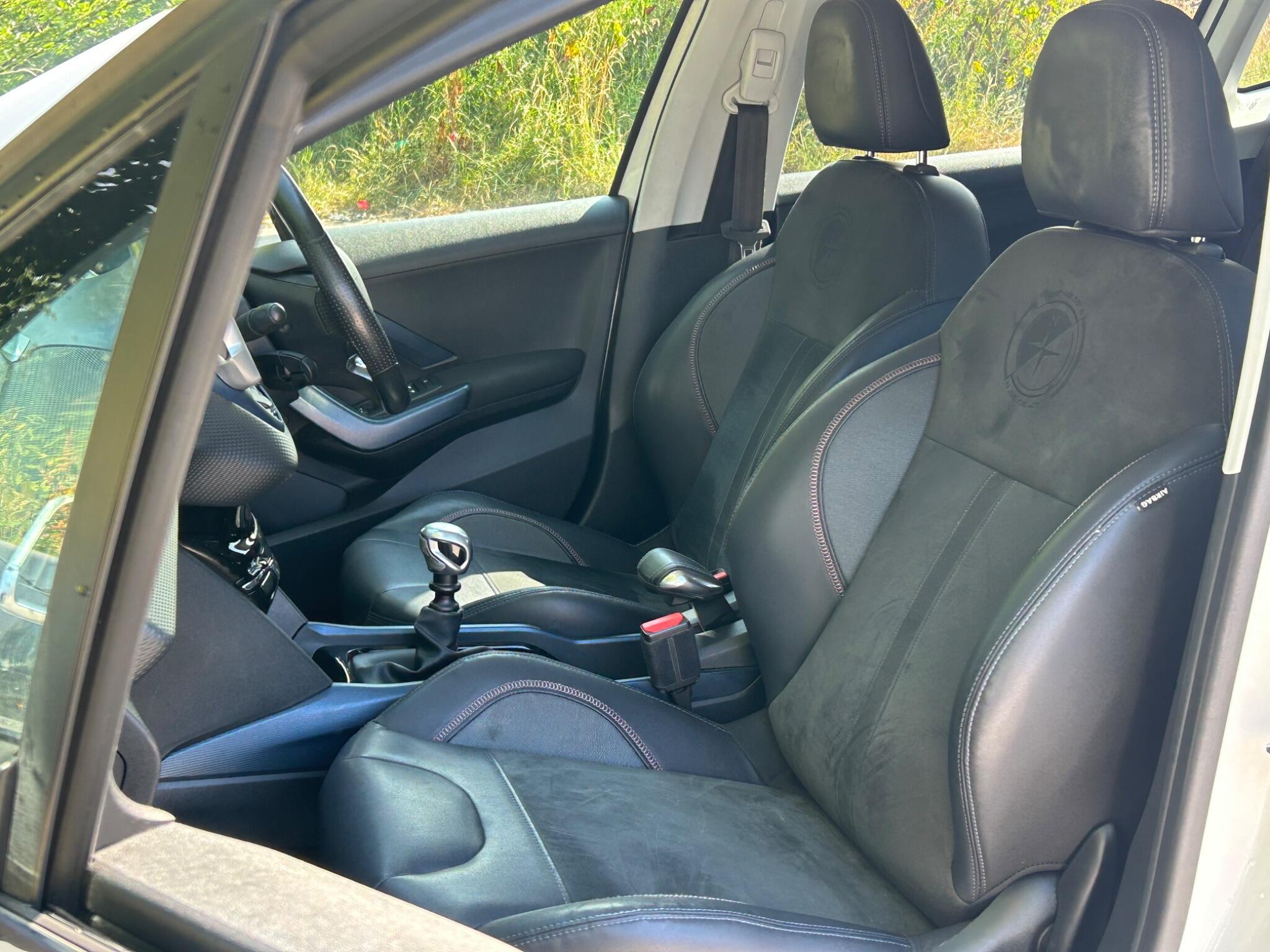 Peugeot 2008 view 49