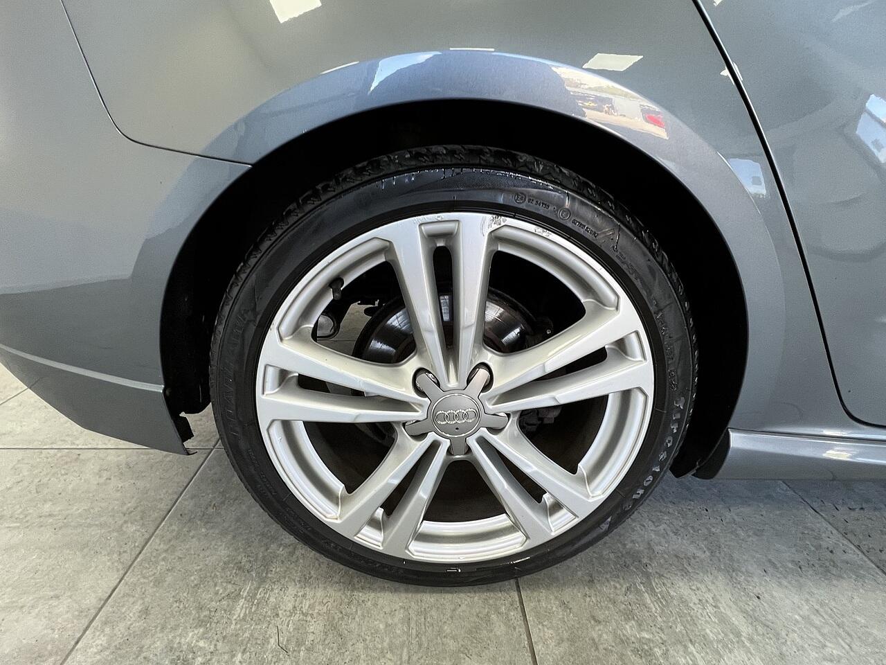 Audi A3 view 20