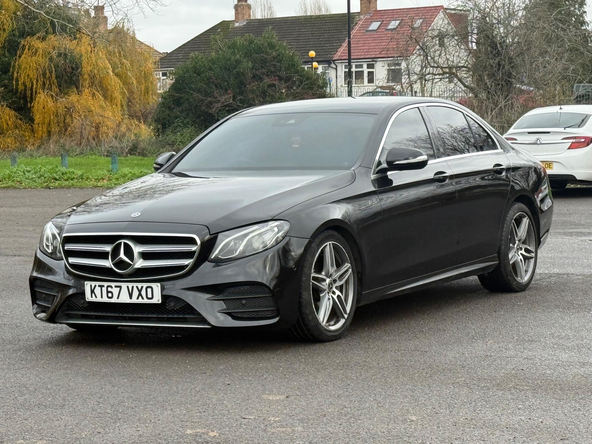 Mercedes-Benz E-Class view 6
