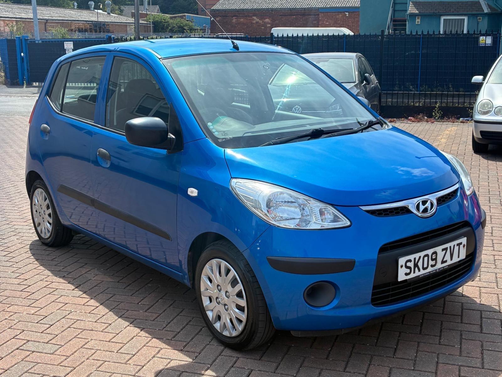 Hyundai i10 view 3
