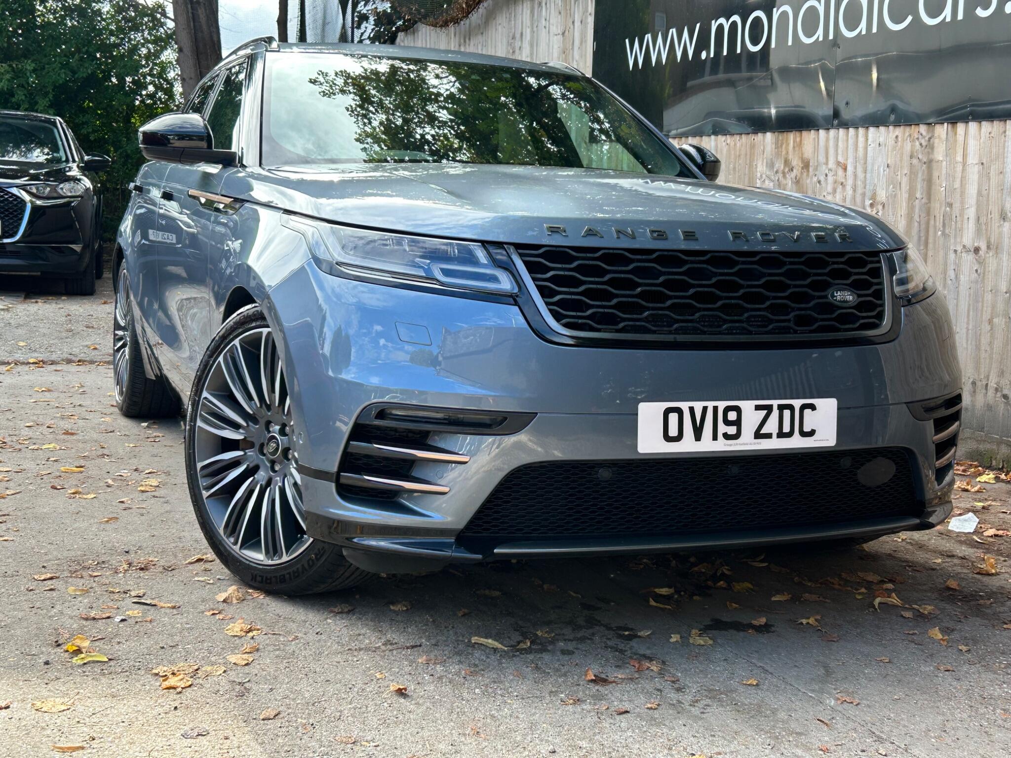 Land Rover Range Rover Velar view 11