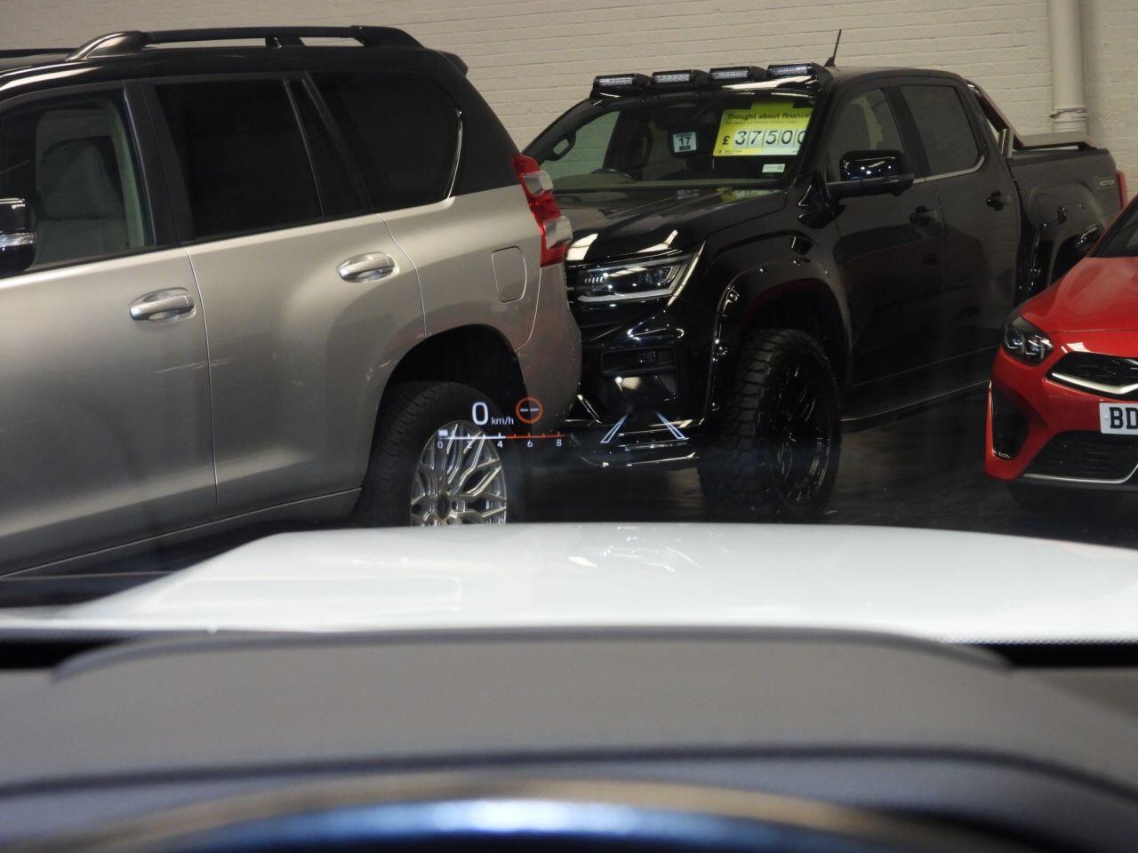 Toyota Land Cruiser view 41