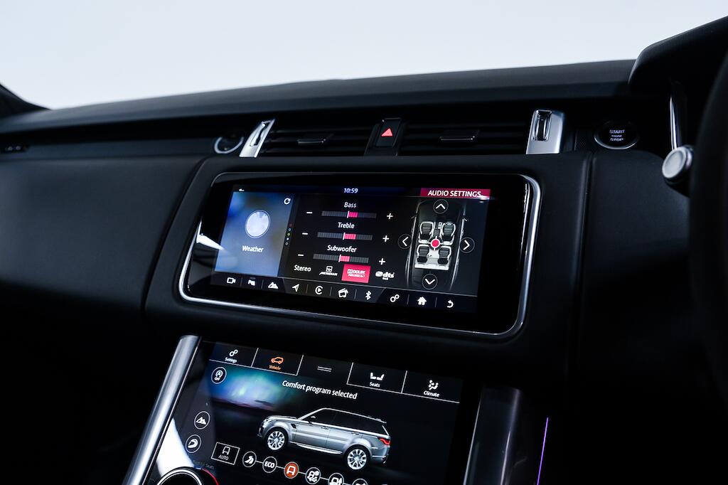 Land Rover Range Rover Sport view 32