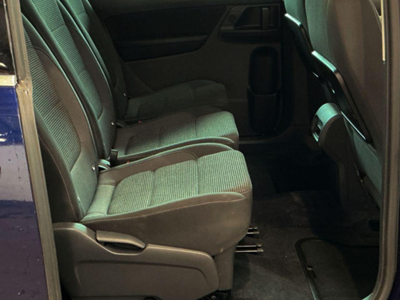 Volkswagen Sharan view 8