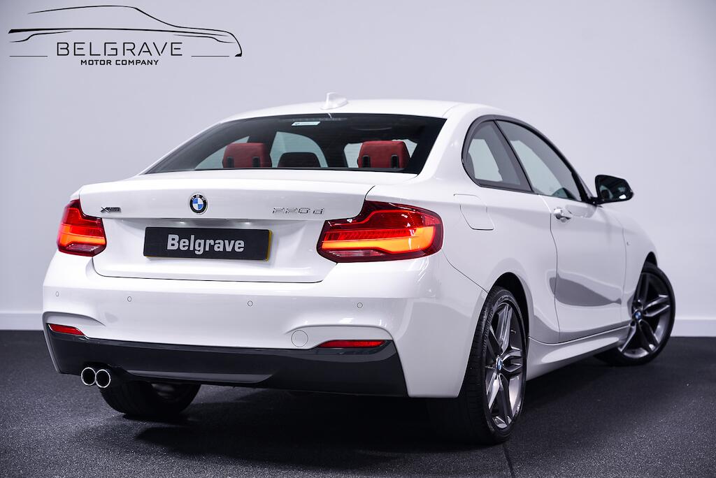 BMW 2 Series view 3