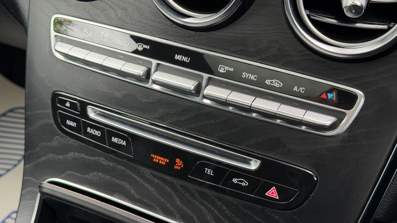 Mercedes-Benz GLC view 22