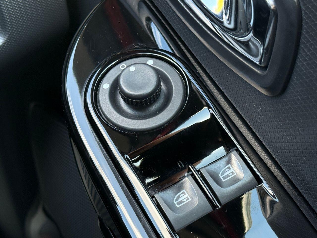 Renault Clio view 35