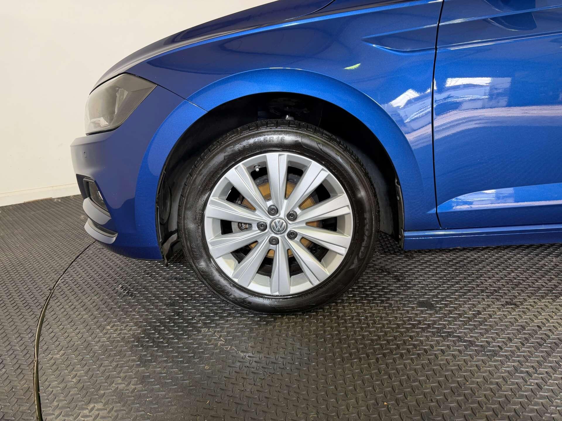 Volkswagen Polo view 54