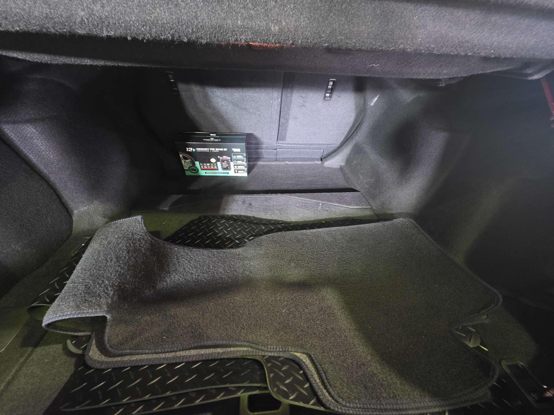 Lexus Is view 37