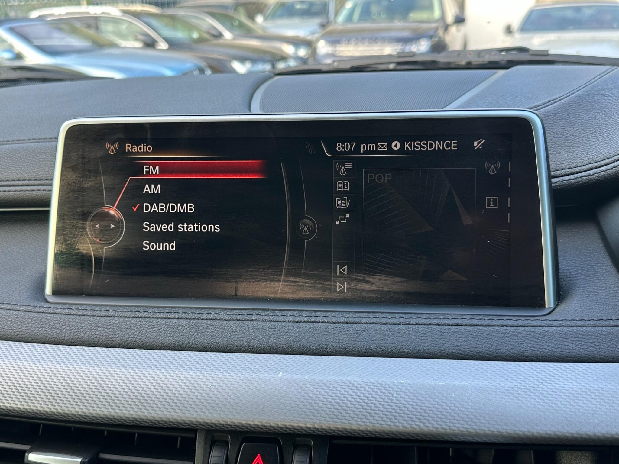 BMW X6 view 30