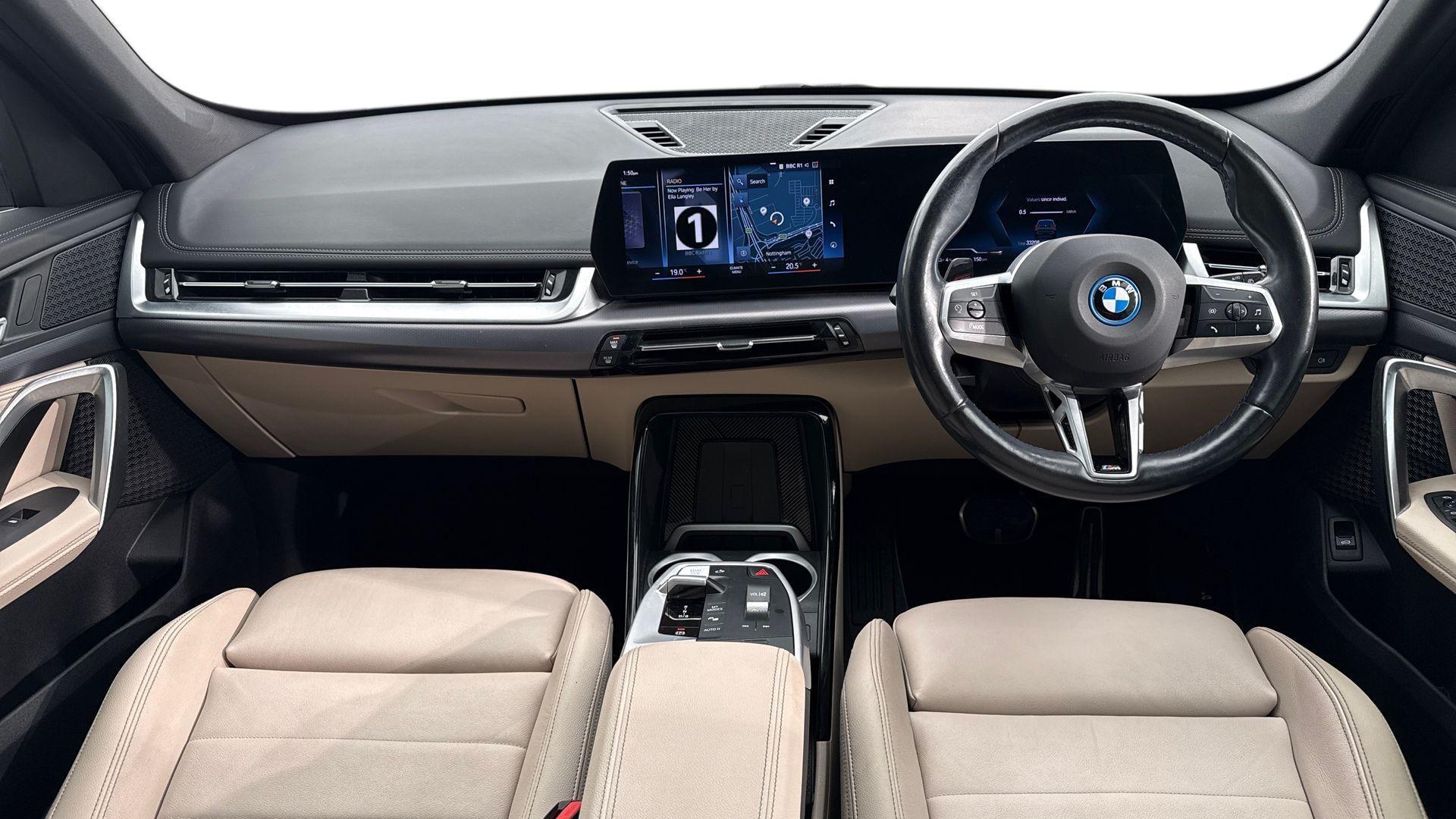 BMW Ix1 view 4