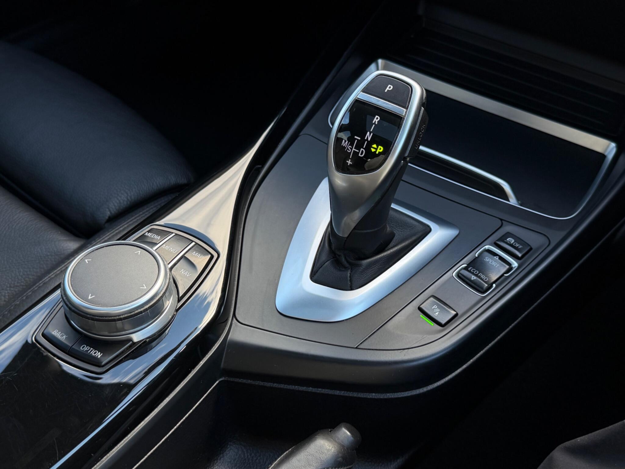BMW 1 Series view 42