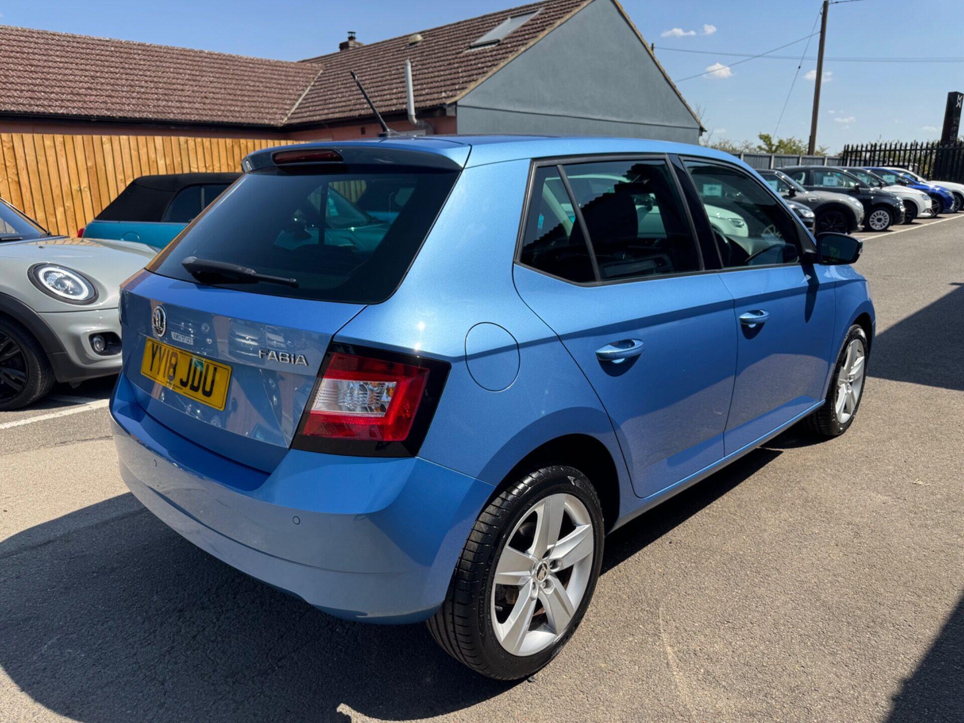 Skoda Fabia view 3