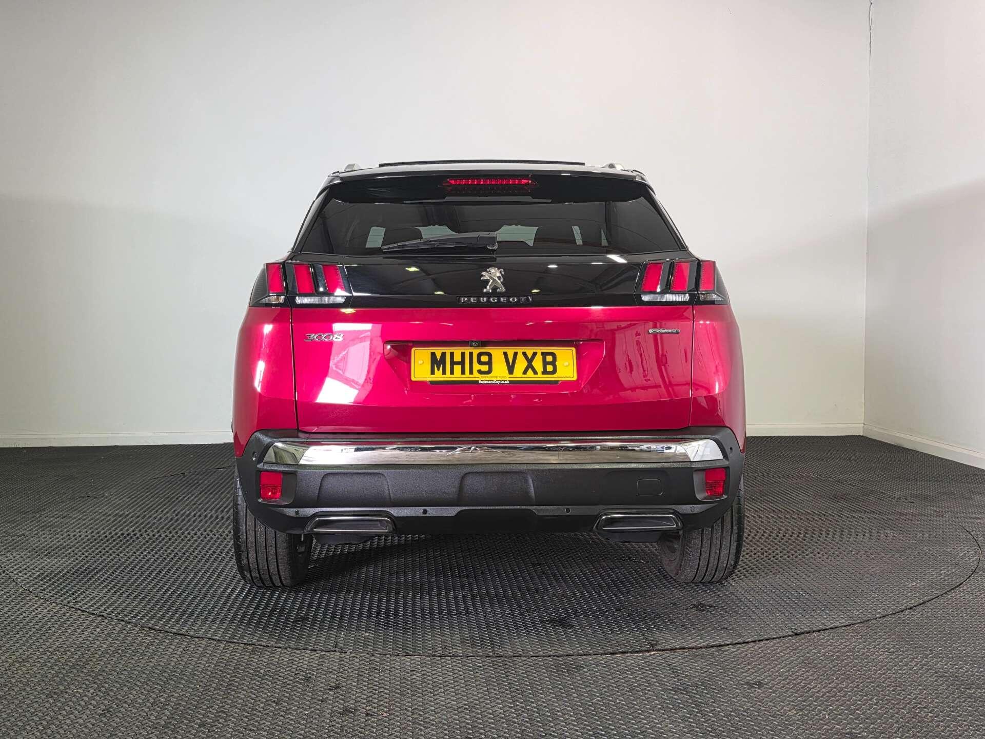 Peugeot 3008 view 6
