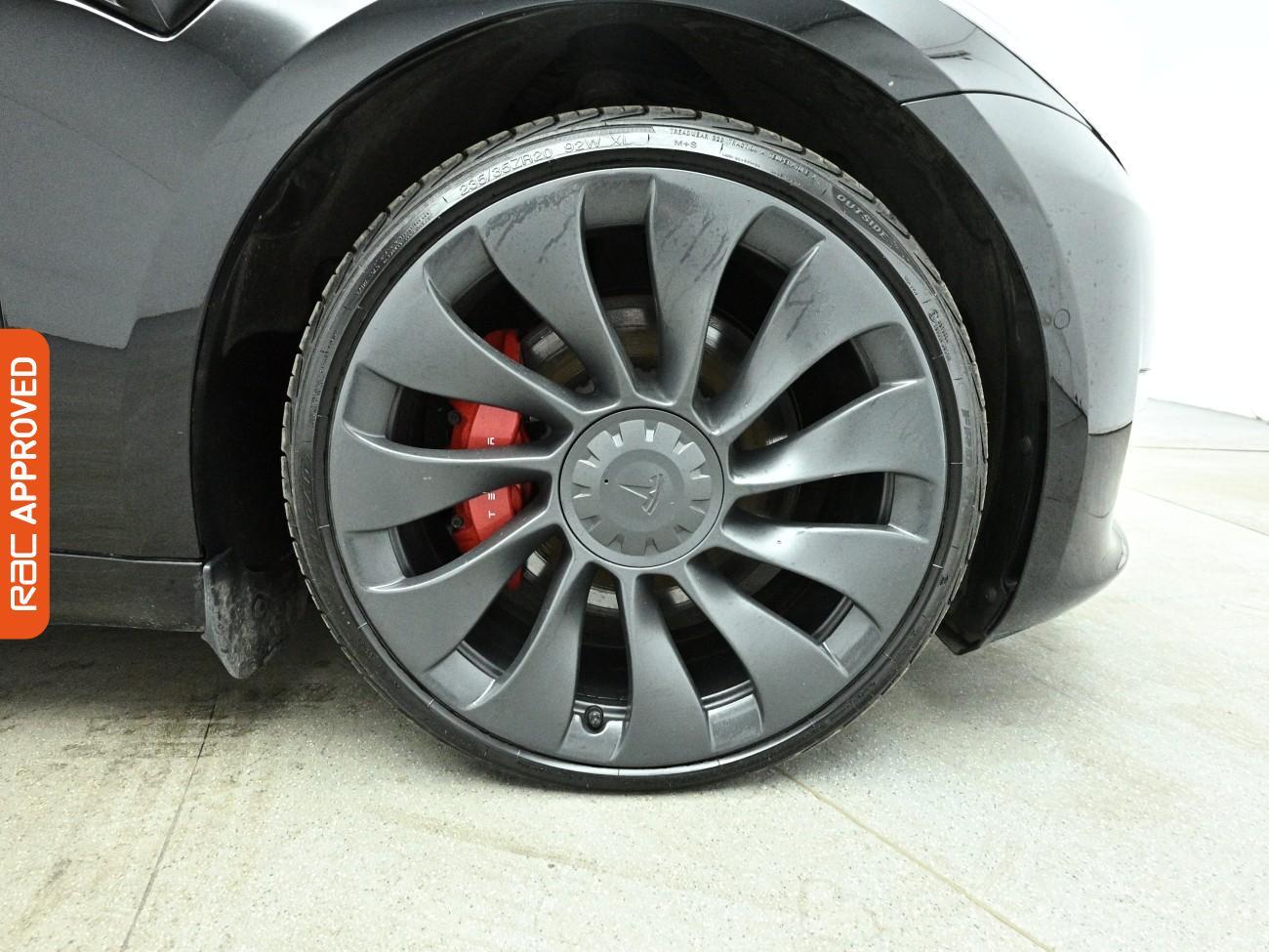 Tesla Model 3 view 15