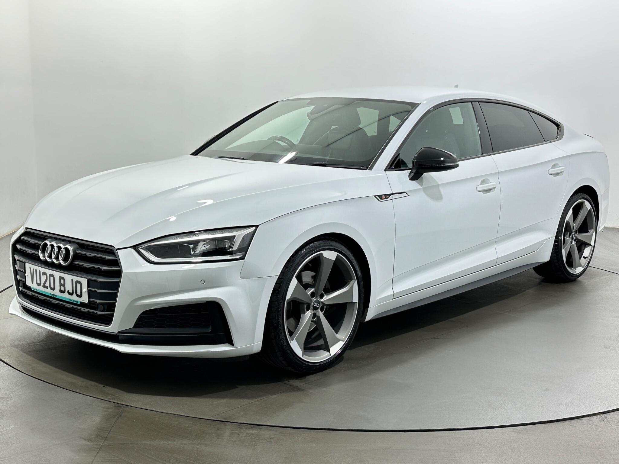 Audi A5 view 4