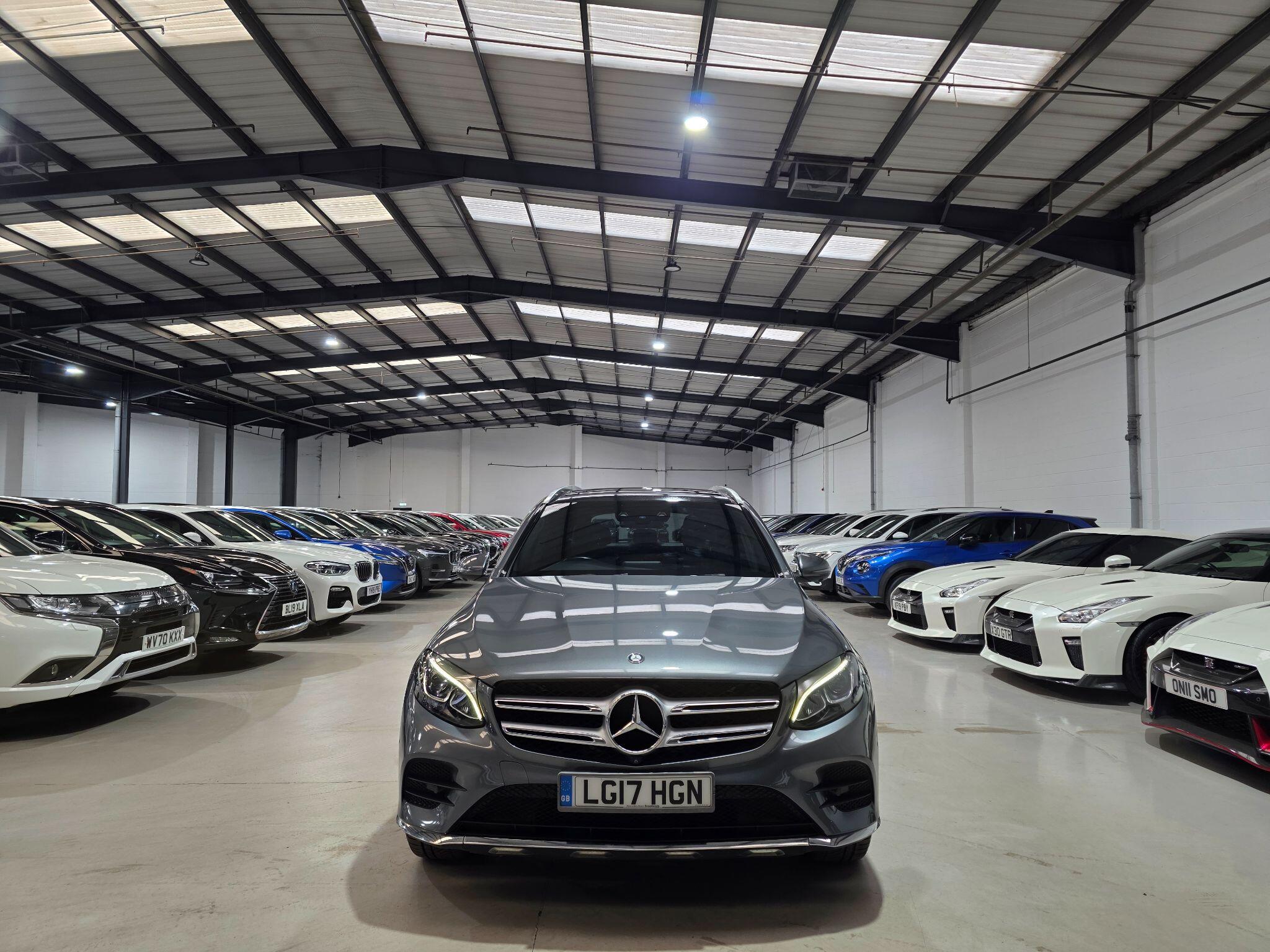 Mercedes-Benz GLC view 2