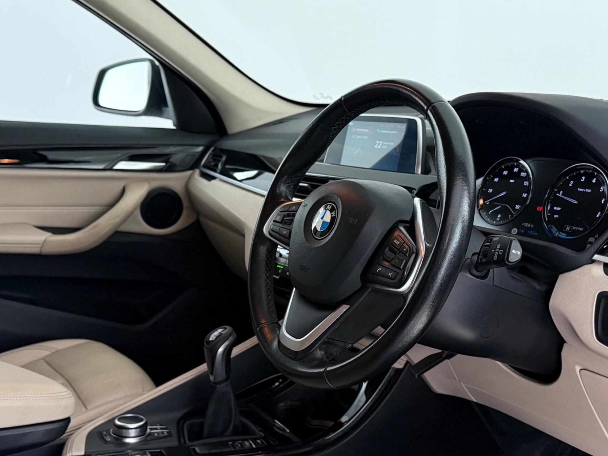 BMW X1 view 3