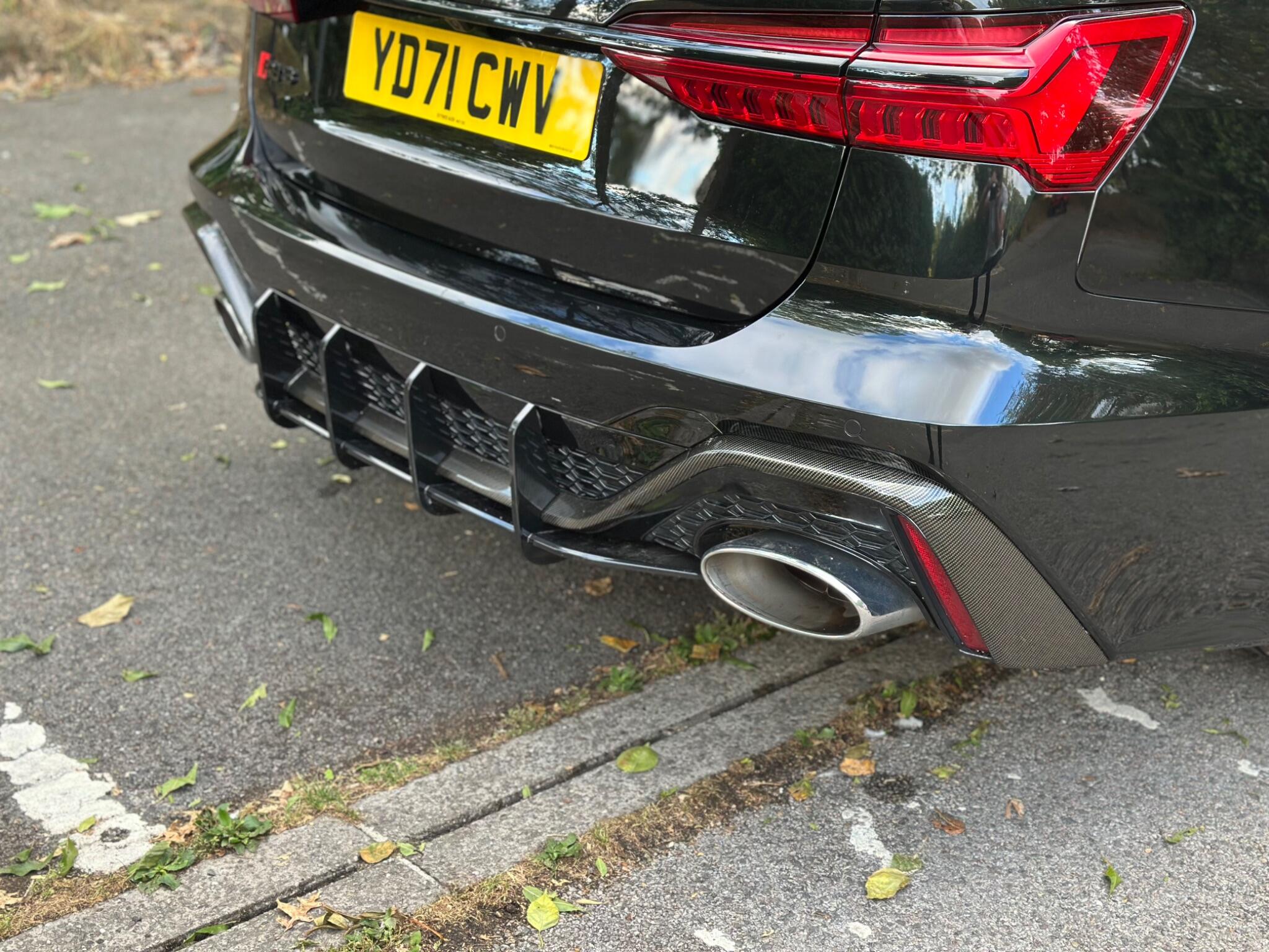 Audi RS6 view 13