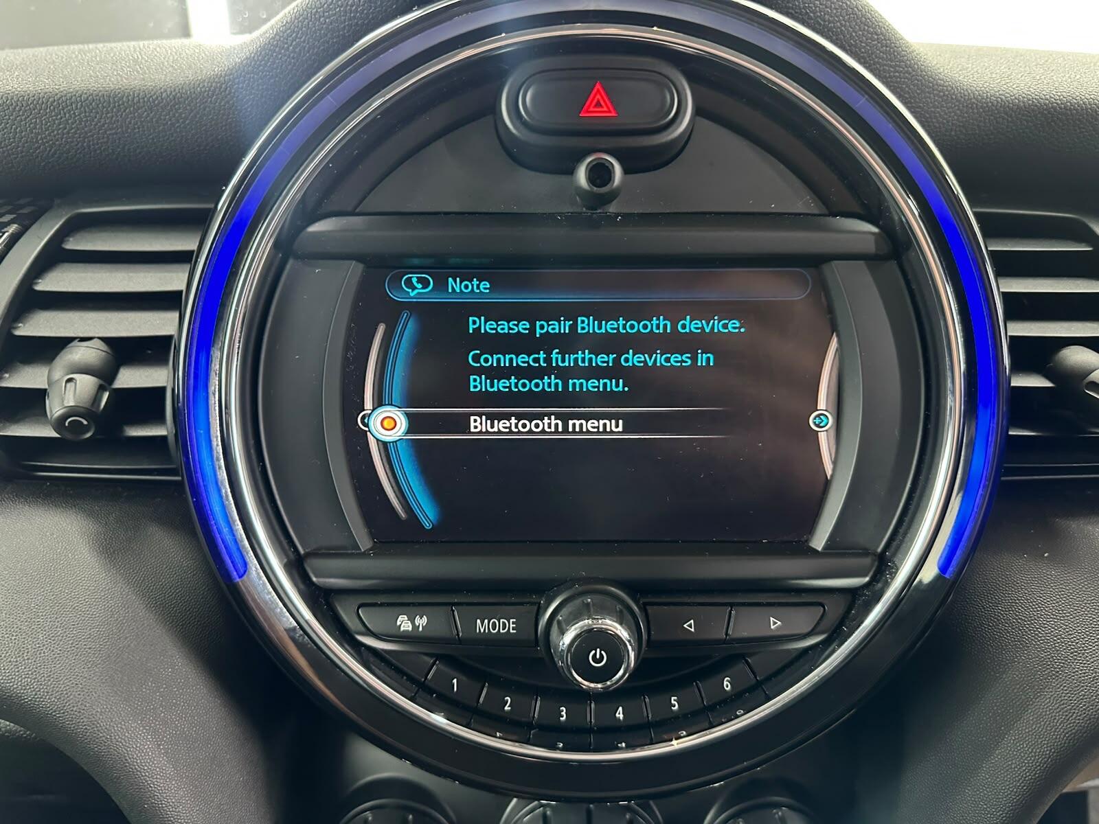 MINI Hatch view 40