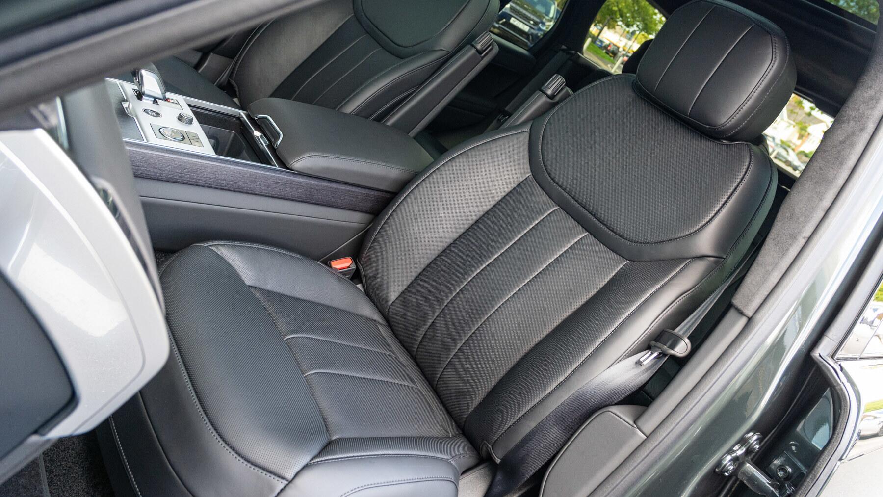 Land Rover Range Rover view 75