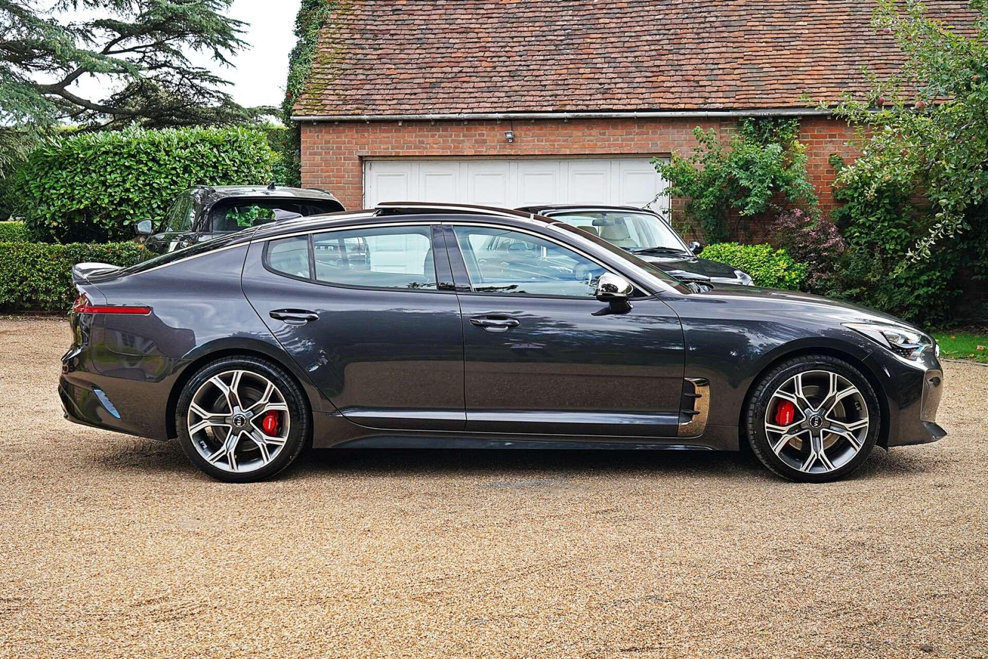 Kia Stinger view 8