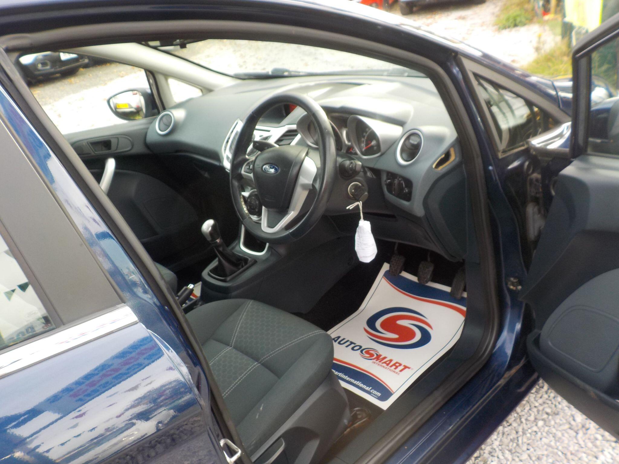 Ford Fiesta 1.4 Zetec 5dr