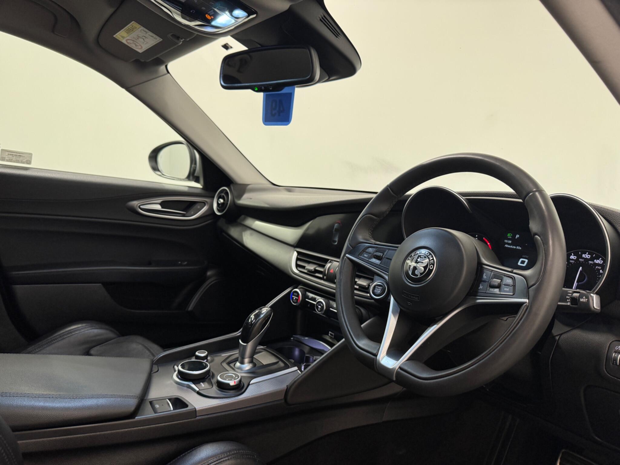 Alfa Romeo Giulia view 11