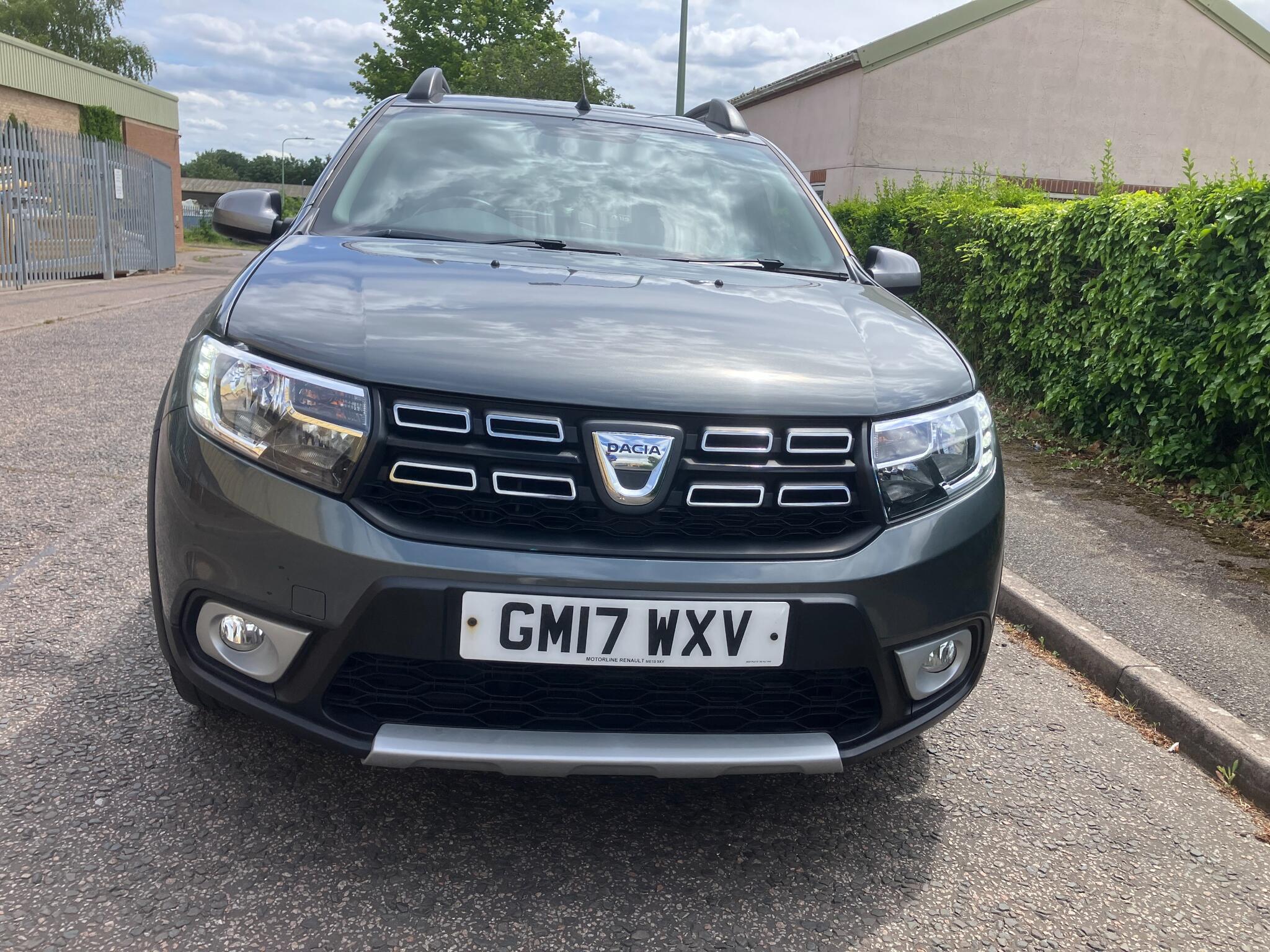 Dacia Sandero Stepway view 2