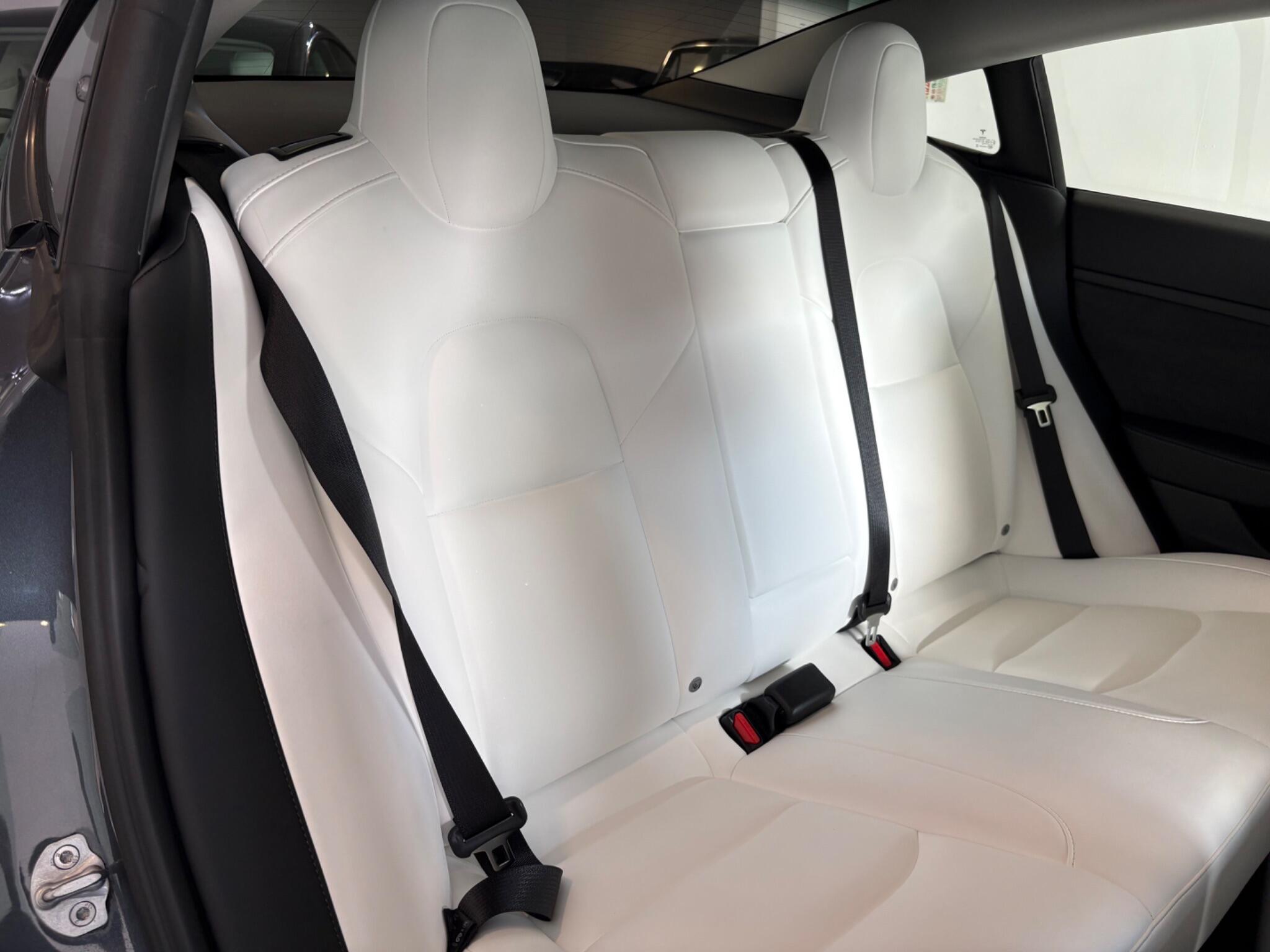 Tesla Model 3 view 10